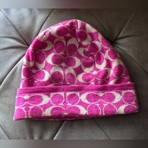 Coach Signature 100% Merino Wool Beanie